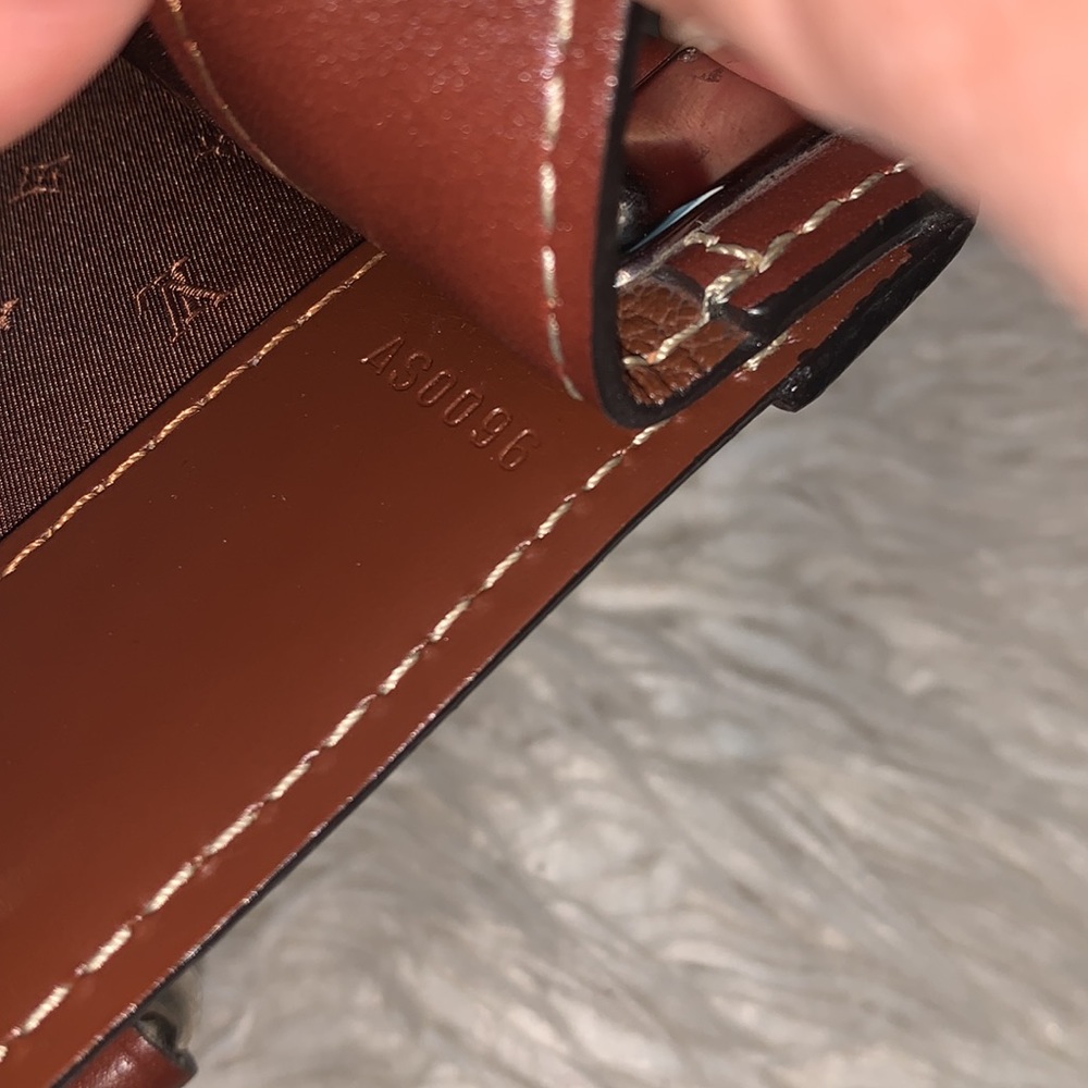Louis Vuitton Suhali le fabuleux handbag euc - Picture 12 of 12